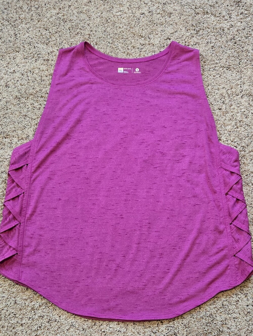 XERSION hot Pink Sport Tank With Side Detail Side Womens XL